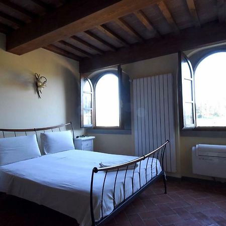 Historical Palace In The Heart Of Tuscany Lejlighed Lastra a Signa Eksteriør billede